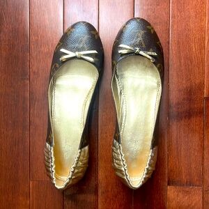 Louis Vuitton Monogram Ballet Flats